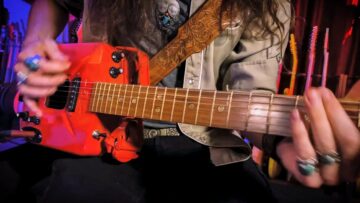 Blues Pickin on the Jerrycan Guitar! | BABY PLEASE DONT GO