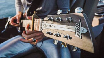Every Gulls crazy bout a SHARK-dressed Man 🦈💃🎸 (aka ZZ Tops Sharp Dressed Man)