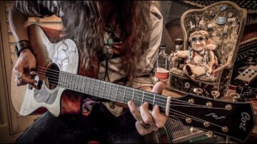 “Fat Bottomed Girls” on Acoustic Guitar – QUEEN Cover