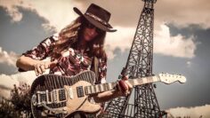 Homage to Ry Cooder Performed in Paris, Texas | Justin Johnson