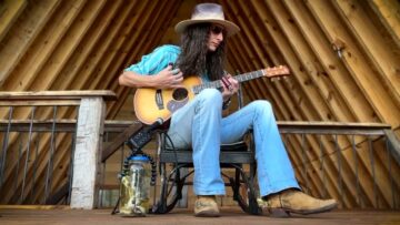 “Walkin’ Blues” – Delta Blues Slide Guitar