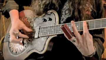 When the Levee Breaks SWAMP BLUES GUITAR • Led Zeppelin Cover