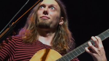 Boogie Shred – Mike Dawes (Shows and Distancing: Live in the USA)