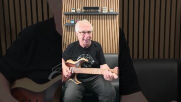 Easy ways to play the F chord ❤️