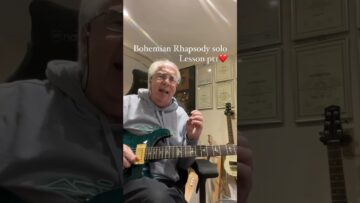 How to play the iconic Brian May solo!❤️