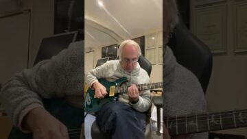 Santana,  Black Magic Woman intro