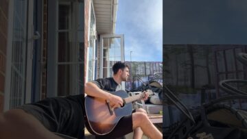 Sunny Monday Afternoon Acoustic Garden Blues