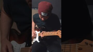 Who ordered the Strat blues noodles? 🎸🍜