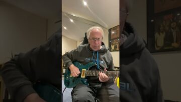 You’re the best thing, style council, intro solo